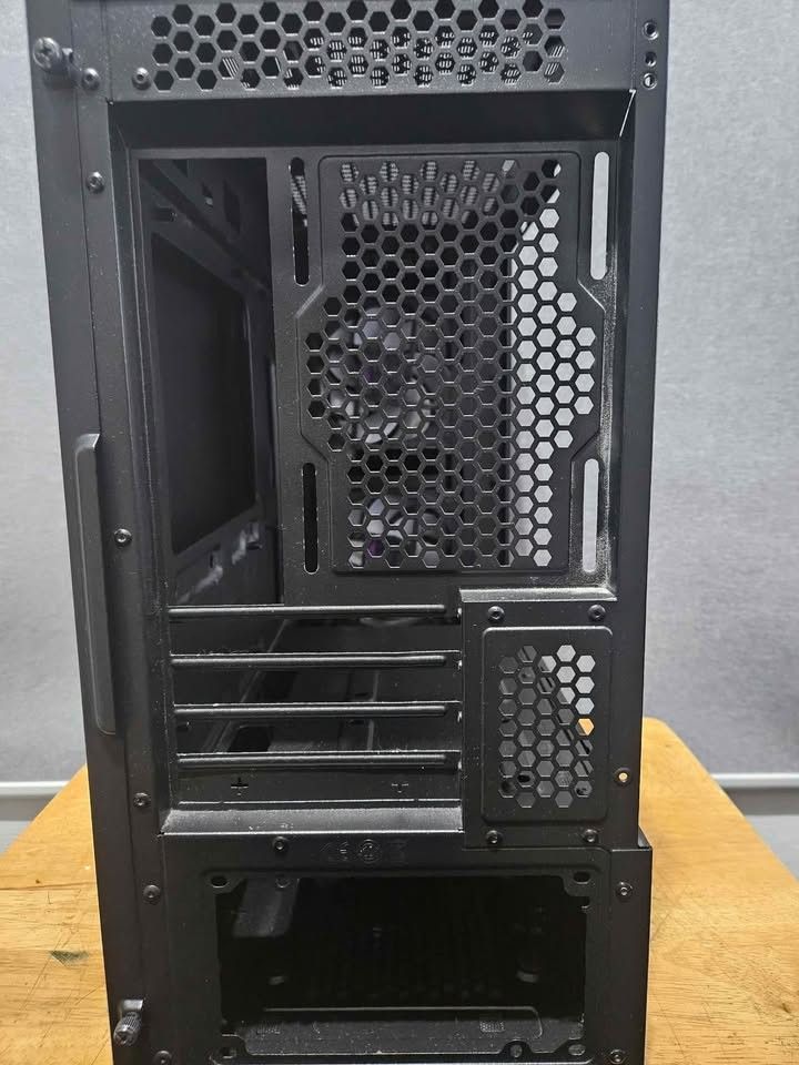 PC Case - Cooler Master MasterBox MB320L ARGB