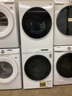 Samsung Bespoke Front Load 4.6 cu.ft. Washer and Electric 7.6 cu.ft. Dryer Single Unit AI LaundryHub. New Scratch and Dent