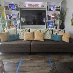 Sectional Couch 4 Sale