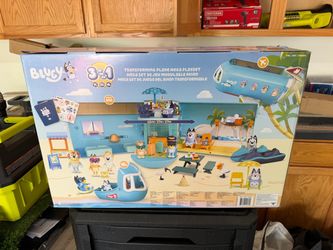 Bluey Transforming  Plane Mega Playset