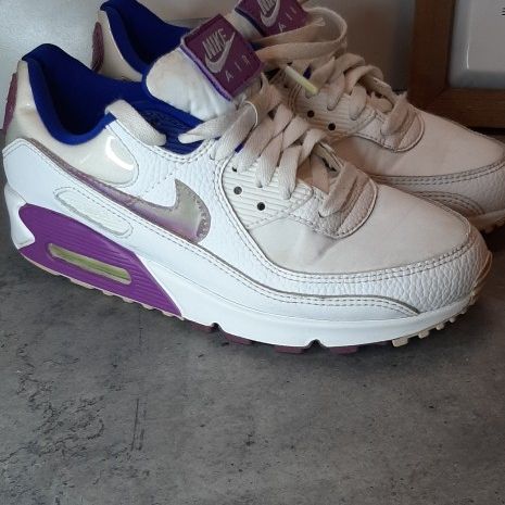 Air max deals 90 easter