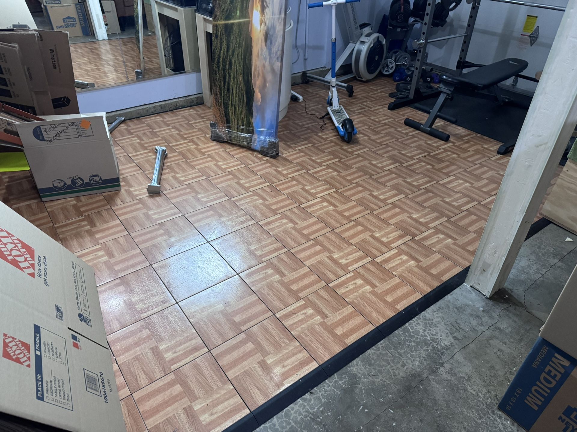 162 12” Snap lock Dance floor tiles