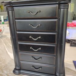 Jewelry Box BOMBAY COMPANY Chest Display Mahogany Tone Almost Black 