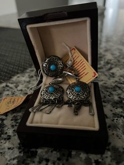 New Vintage Silver-Toned Jewelry Set with Turquoise - Ring and Earrings