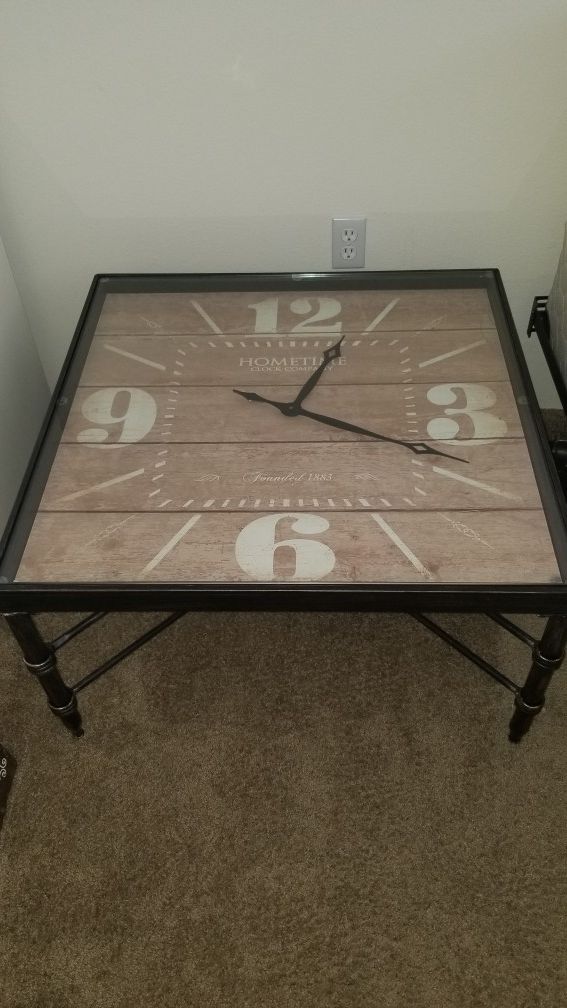 Glass Top Clock Coffee Table For In Port Orchard Wa Offerup