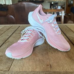 Nike Air Zoom Pegasus 37