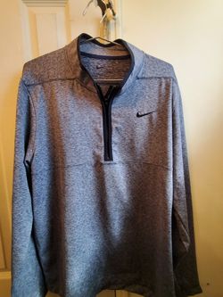 Nike Dri Fit Large Shirt Sweater