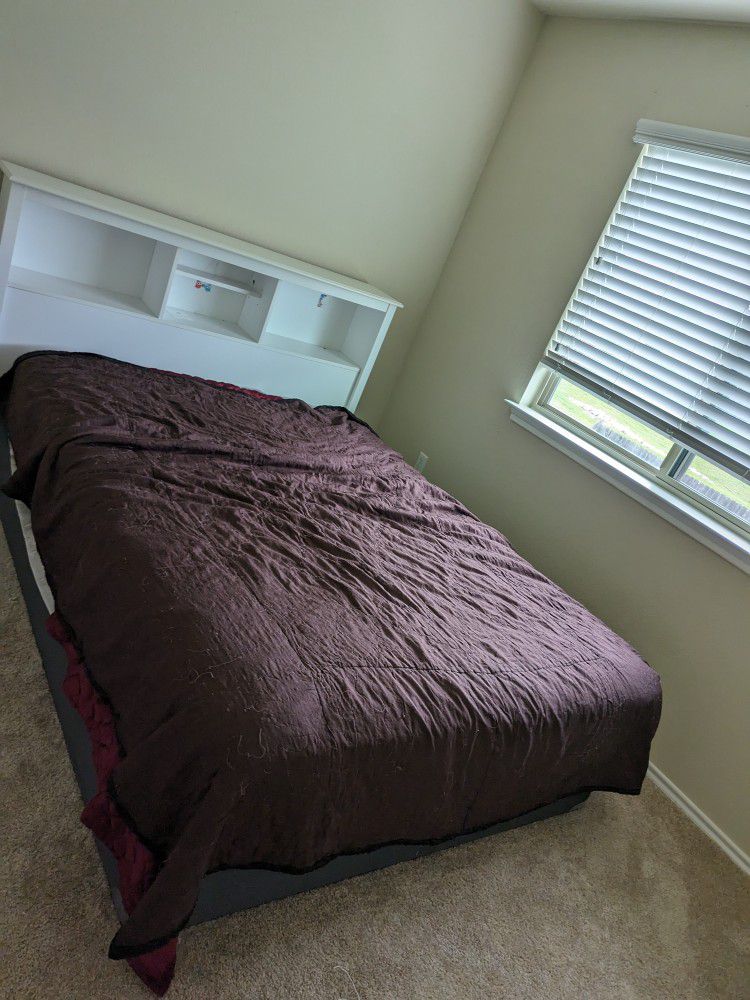 Queen Bed Set With Mattress And Headboard With Shelves 