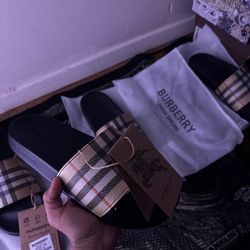 SIZE 8,9,10✅ NO BOXES❌