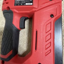 BAUR CORDLESS STAPLES GUN