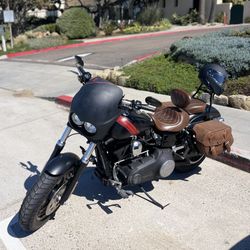 2008-2017 Harley FatBob Fairing & Windshield  