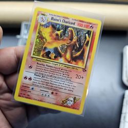 Pokemon Charizard Card