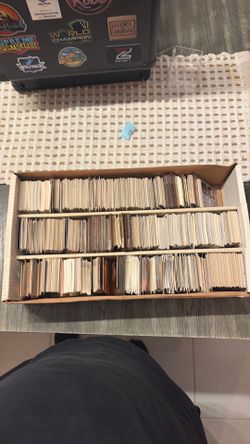500+ basketball cards, 90s inserts