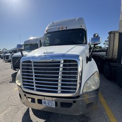 2015 Freightliner Cascadia