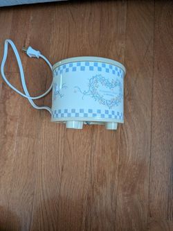 Vintage Rival Potpourri Crock Blue Floral Checkered Electric Simmer Pot