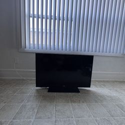 32 Inch Sanyo bedroom Television 