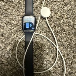 1st Gen Apple Watch 44mm