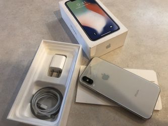 iPhone X 256Gb unlocked with the box
