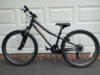Specialized 24” bike