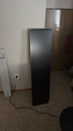 Black ikea floating shelves. (2)