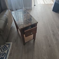 End Tables 2 