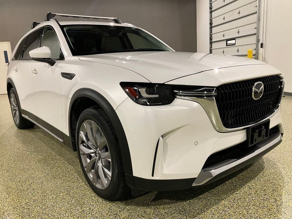 2024 Mazda CX-90