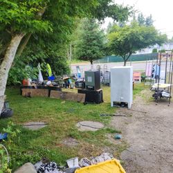 MOVING SALE BRING DAD