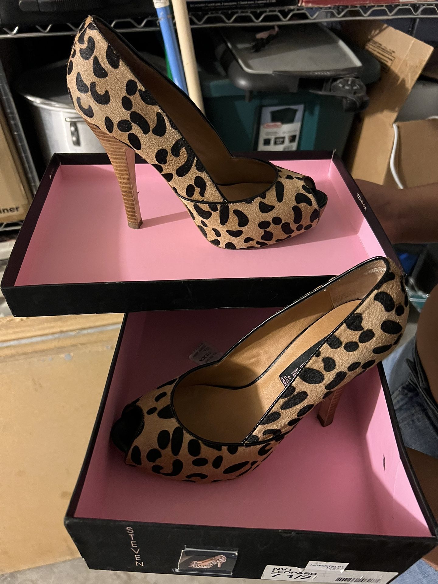 Steve Madden Leopard Heels 