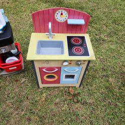 Kids Kitchenette 