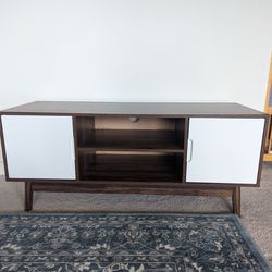 TV Stand / Media Stand 