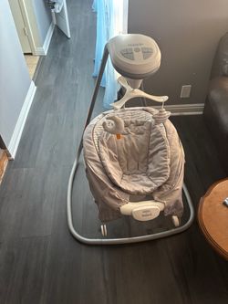 Graco Baby Swing