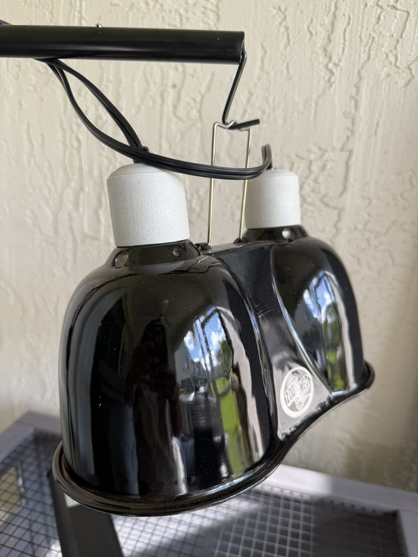 Zoo med Light