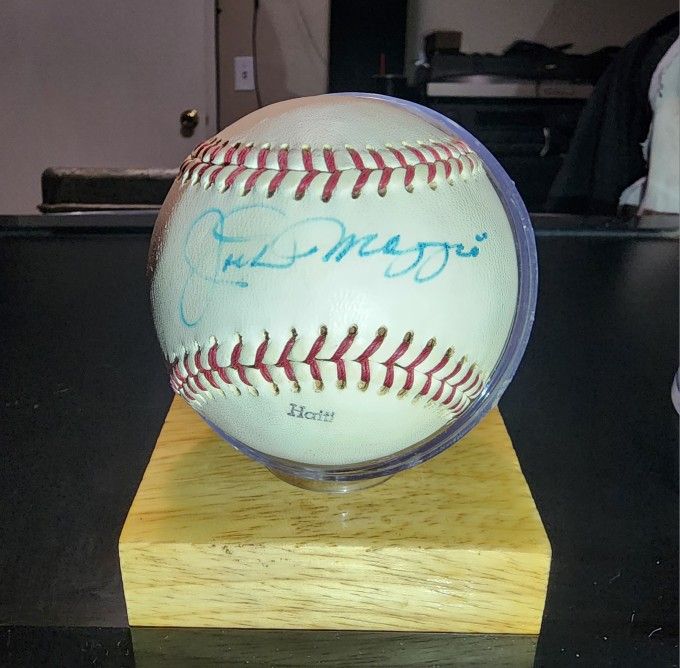 Autographed Joe DiMaggio Baseball