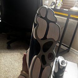 Air Jordan 13 retro Size 14.   NEVER WORN