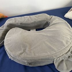 My best friend nursing pillow