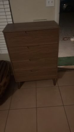 Drawer dresser