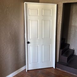 Interior door prehung 36 inch with knob works perfect Interior door prehung 36 inch with knob works perfect