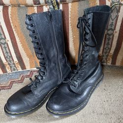 Dr. Martens Boot