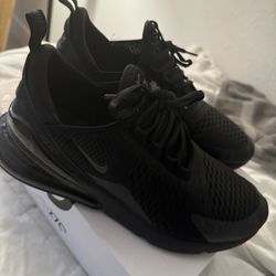 nike 270 tennis shoes black