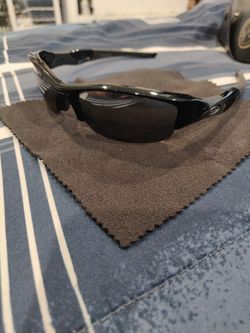 Oakley's flak