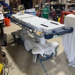Big Wheel Stryker Stretcher Bed