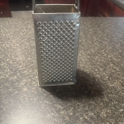 Vintage Bromco Metal Box Grater – Handheld Kitchen Grater