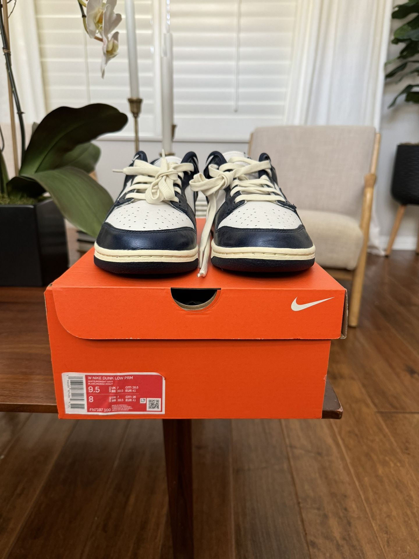 Nike Dunk Low “Vintage Navy”