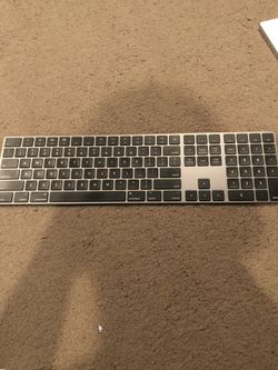 Apple Space Gray Keyboard with numeric key pad