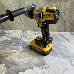 Dewalt Hammer Drill With Powerstack Batteri 