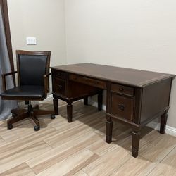 Wood Desk With Chair 