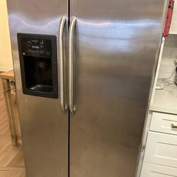 Refrigerator Repair