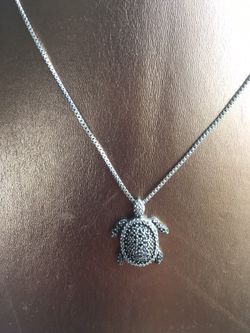 Diamond turtle necklace