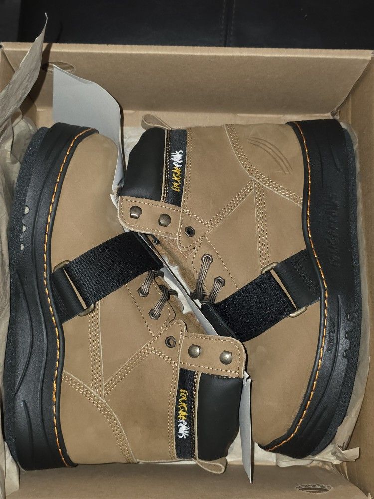 NEW Never Used COUGAR PAWS Roofing Shoes