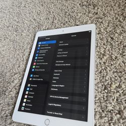 ipad (5th Generation)